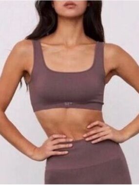 Ribbed Scoop Sports Bra & High-Waist Bike Shorts Set - Deep Brown